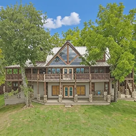 Paradise Glenn, Huge Cabin, Hot Tub, Game Room, 1089 Free Tickets Each Paid Day, Dollywood And More